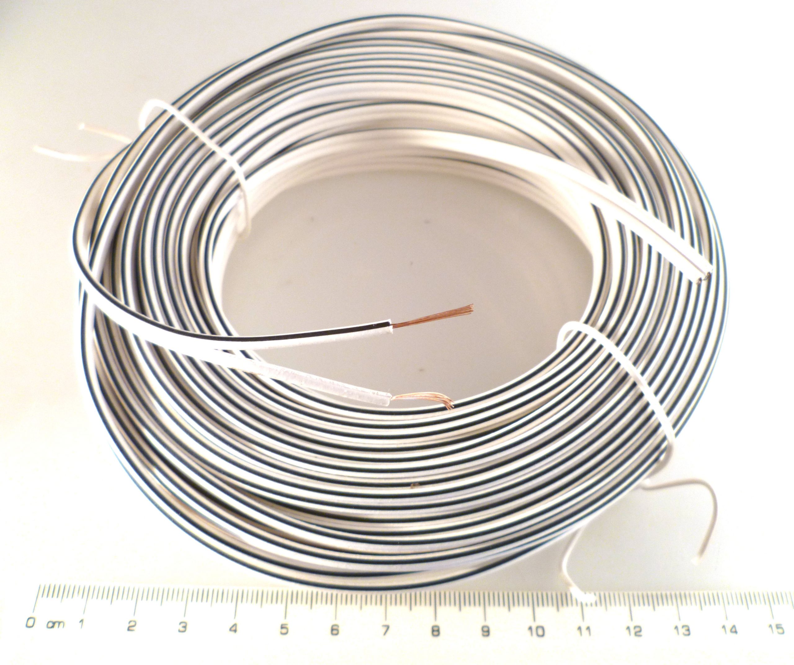 White Speaker Cable 2 Core Fig 8 with Polarity Stripe 20 Metres OM0286C