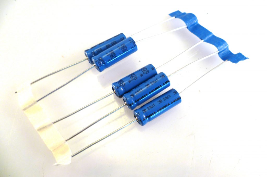 47uF 400V VISHAY MAL204316479E3 Axial 18x38mm 15000h @85' [QTY=1pcs] - Foto 2