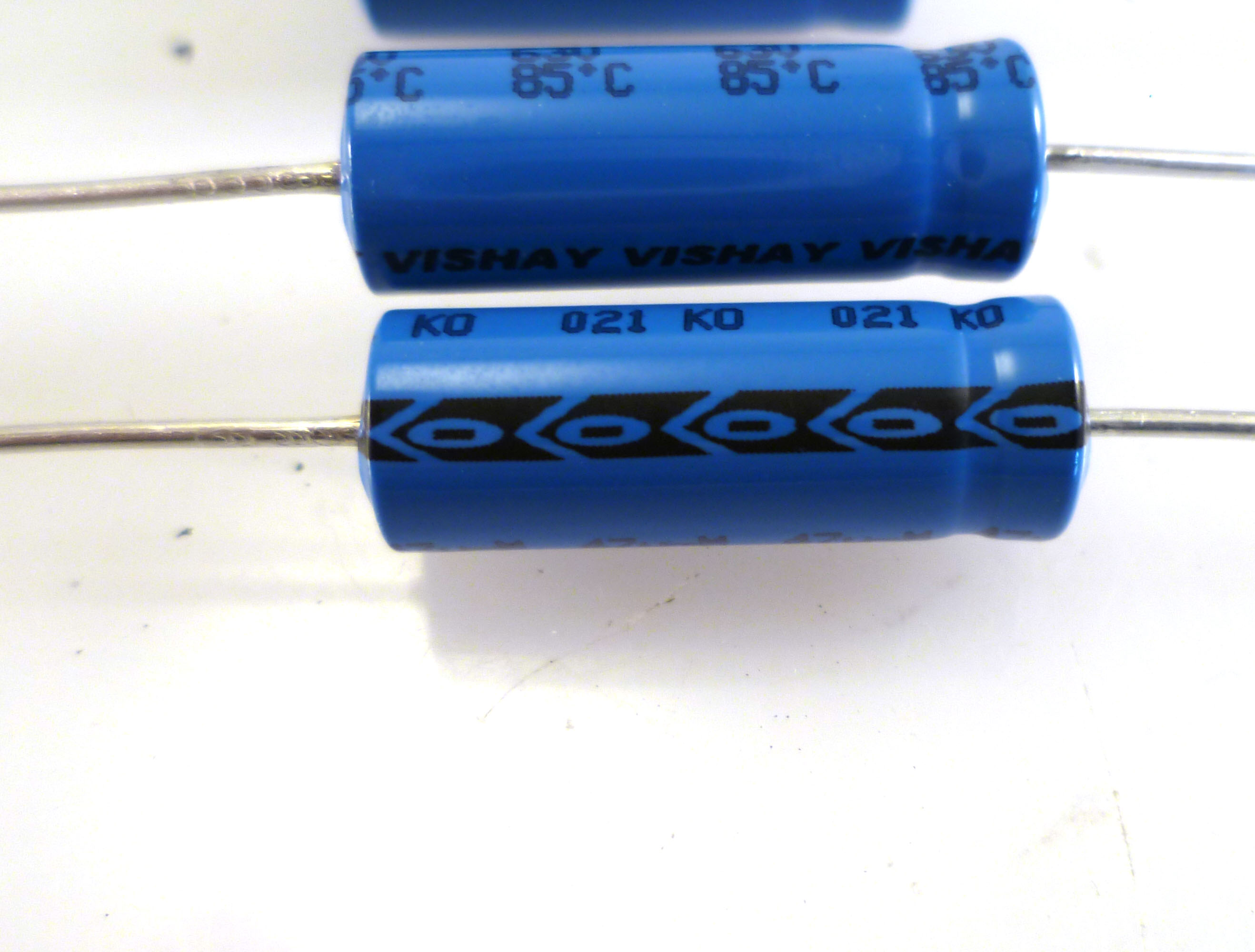 Vishay 2222 021 38479 47uf 63V Axial Electrolytic Capacitors 5 Pieces ...