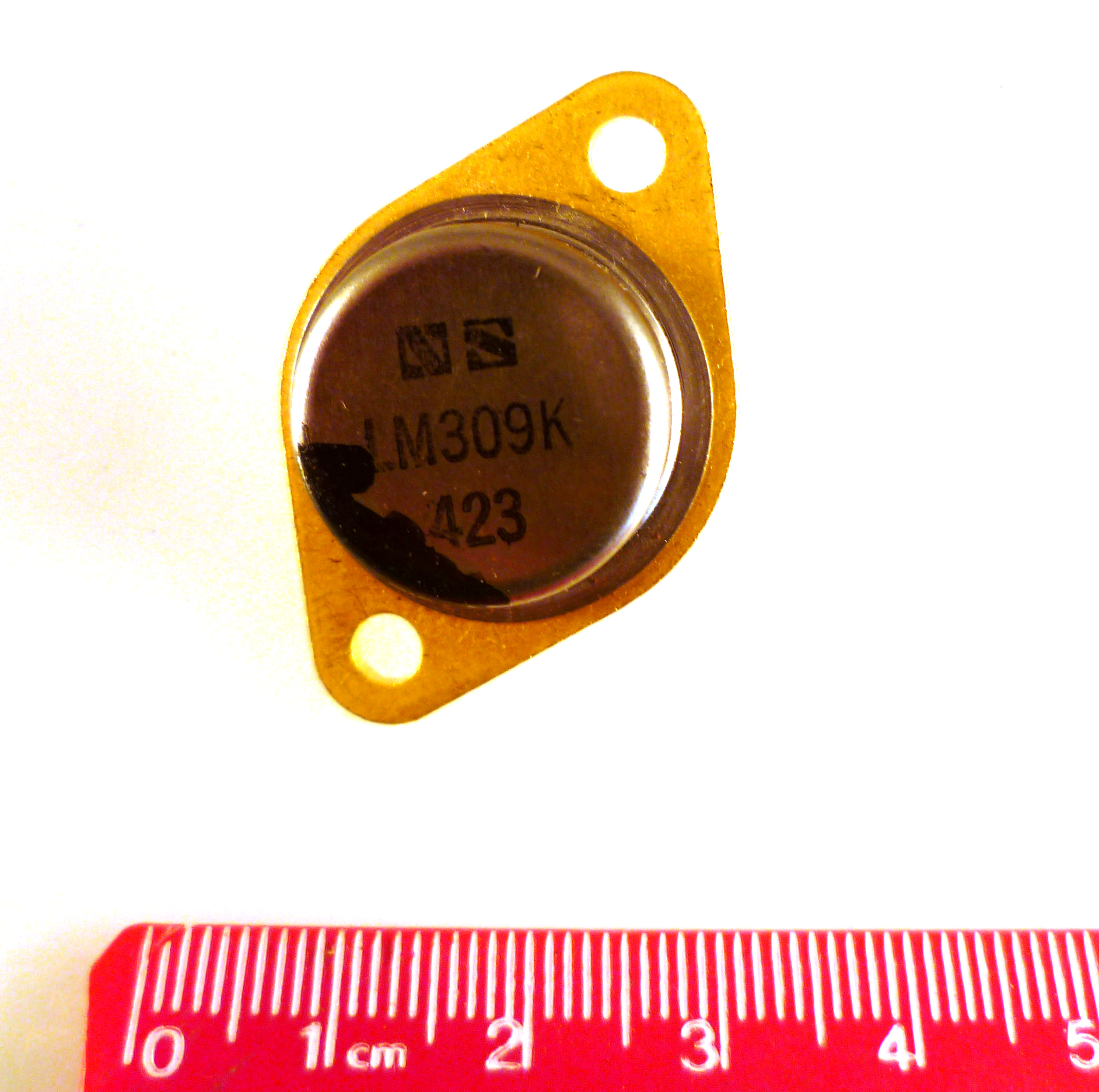 National Semi LM309K Regulator 5V 1A TO3 Gold Over Steel OM0295V | eBay