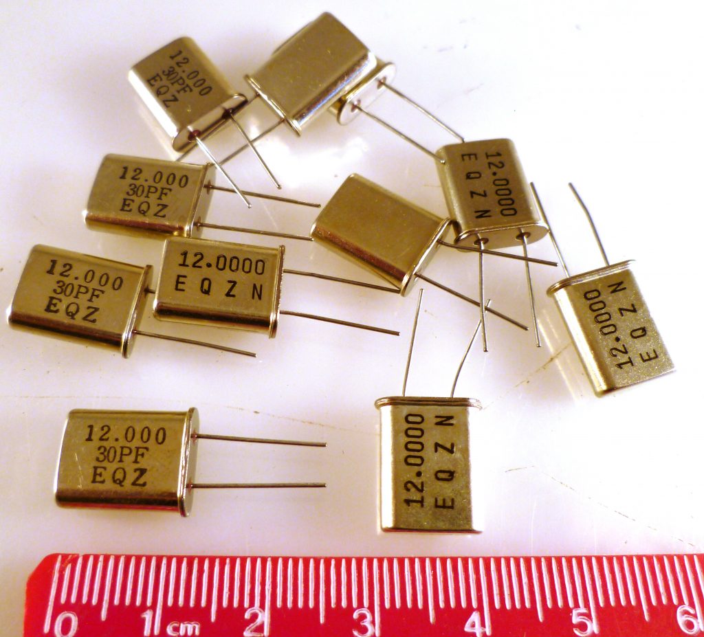 12 Mhz Crystal Oscillator HC49/U Package 10 Pieces OM1141A Rich