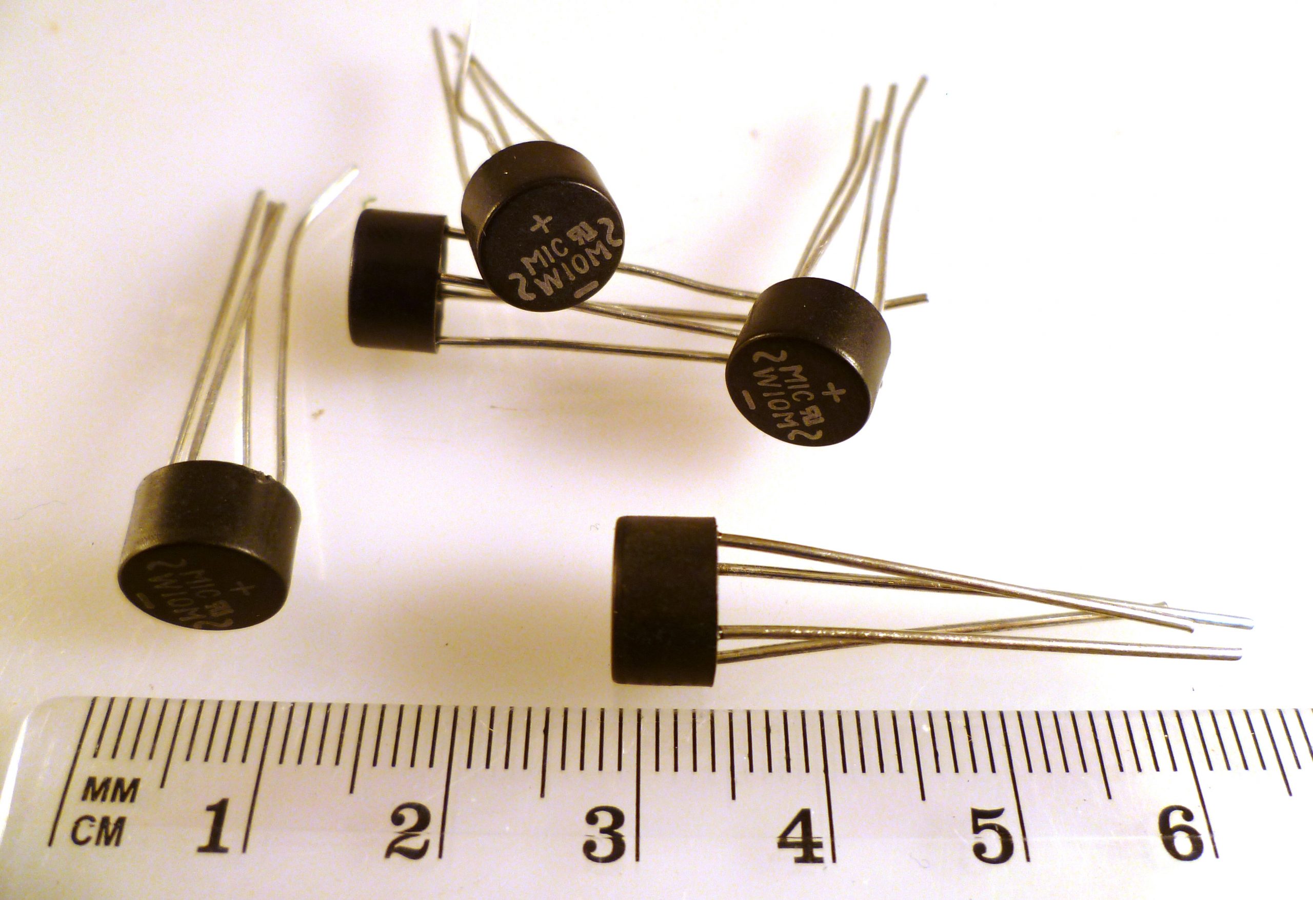 MIC W10M Bridge Rectifiers 1.5A 1000V 5 Pieces OM0381C Rich Electronics
