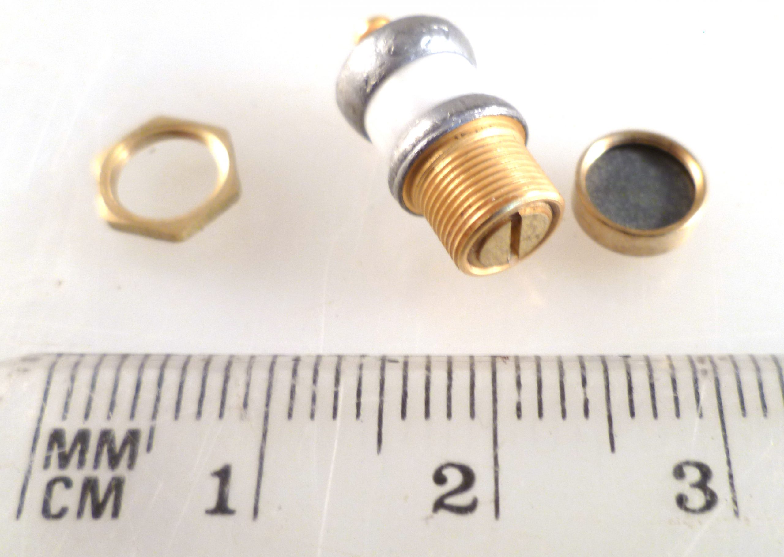 Temex Exxelia AT5202 Trimmer Capacitor 0.8/10pF 250V Top Adjust EB7A3