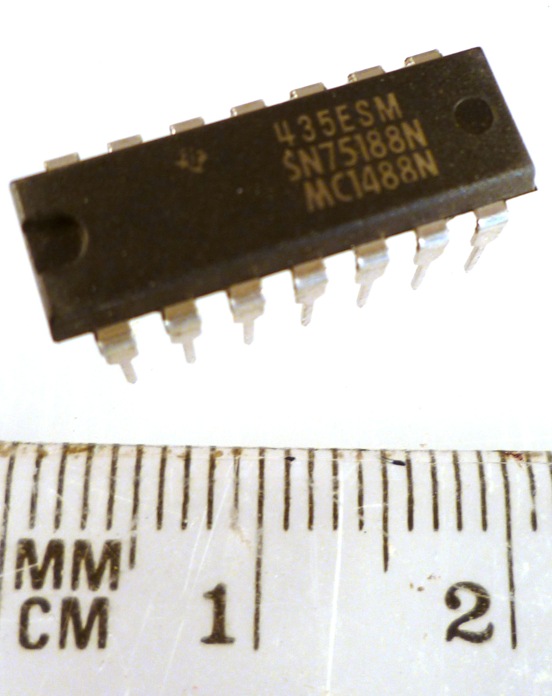 Texas Instruments Sn75188n Rs 232 Interface Ic Quad Line Driver Om0065a
