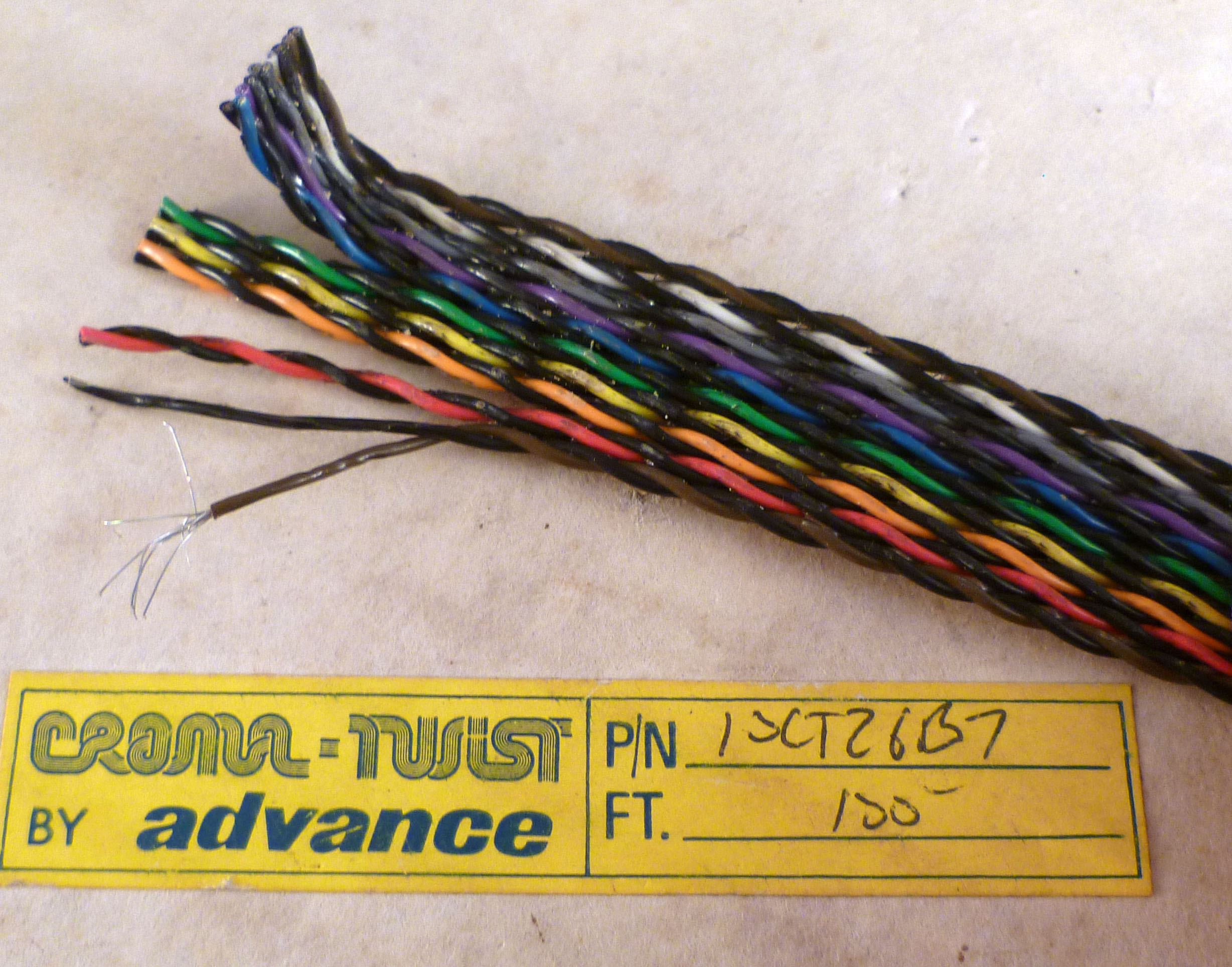 Croma Twist Ribbon Cable Twisted Pair 20 Way AWG28 7/36 300V 5 Metres