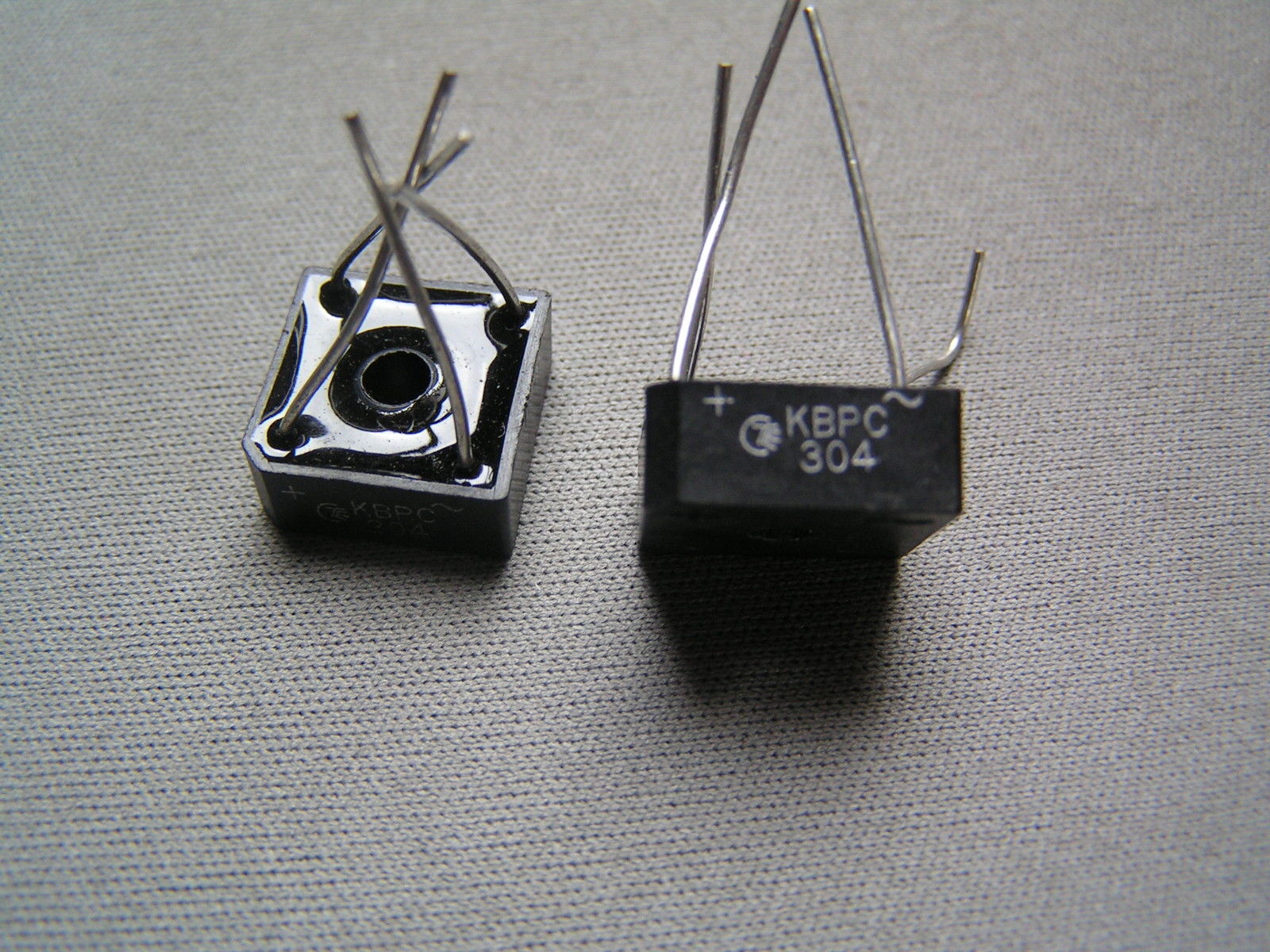 GI KBPC304 Bridge Rectifier 1PH 3A 400V OM0378 2 pieces Rich Electronics