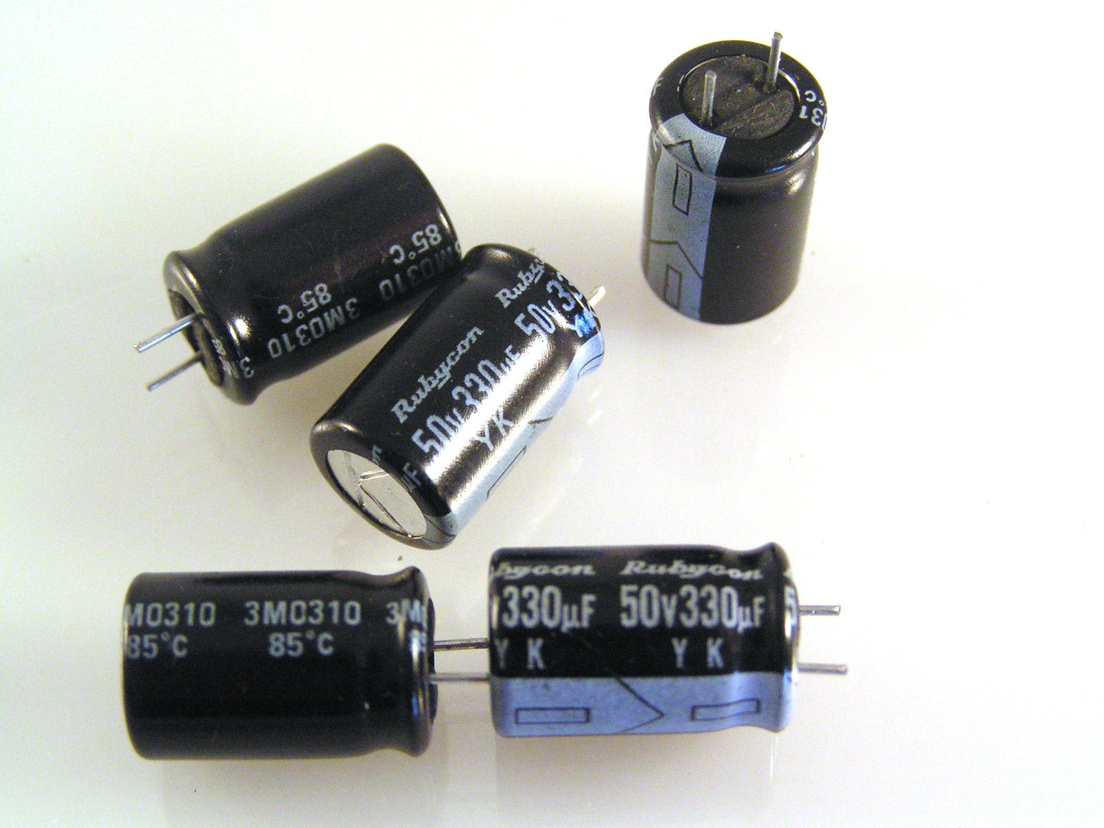 Rubycon YK Electrolytic Capacitors 330uf 50V 5 Pieces OL0128B Rich