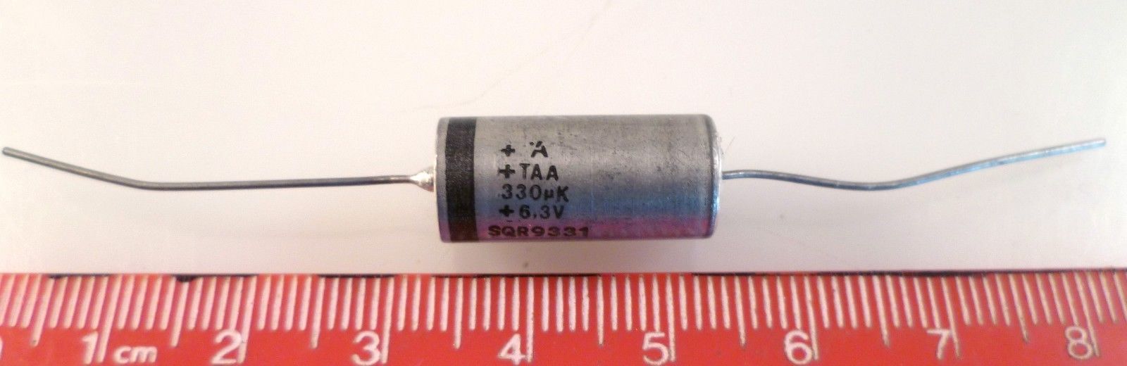 Details about   Lot of 4 Mallory 68uf 6V Tantalum Capacitor Radial TDC686M006NLF