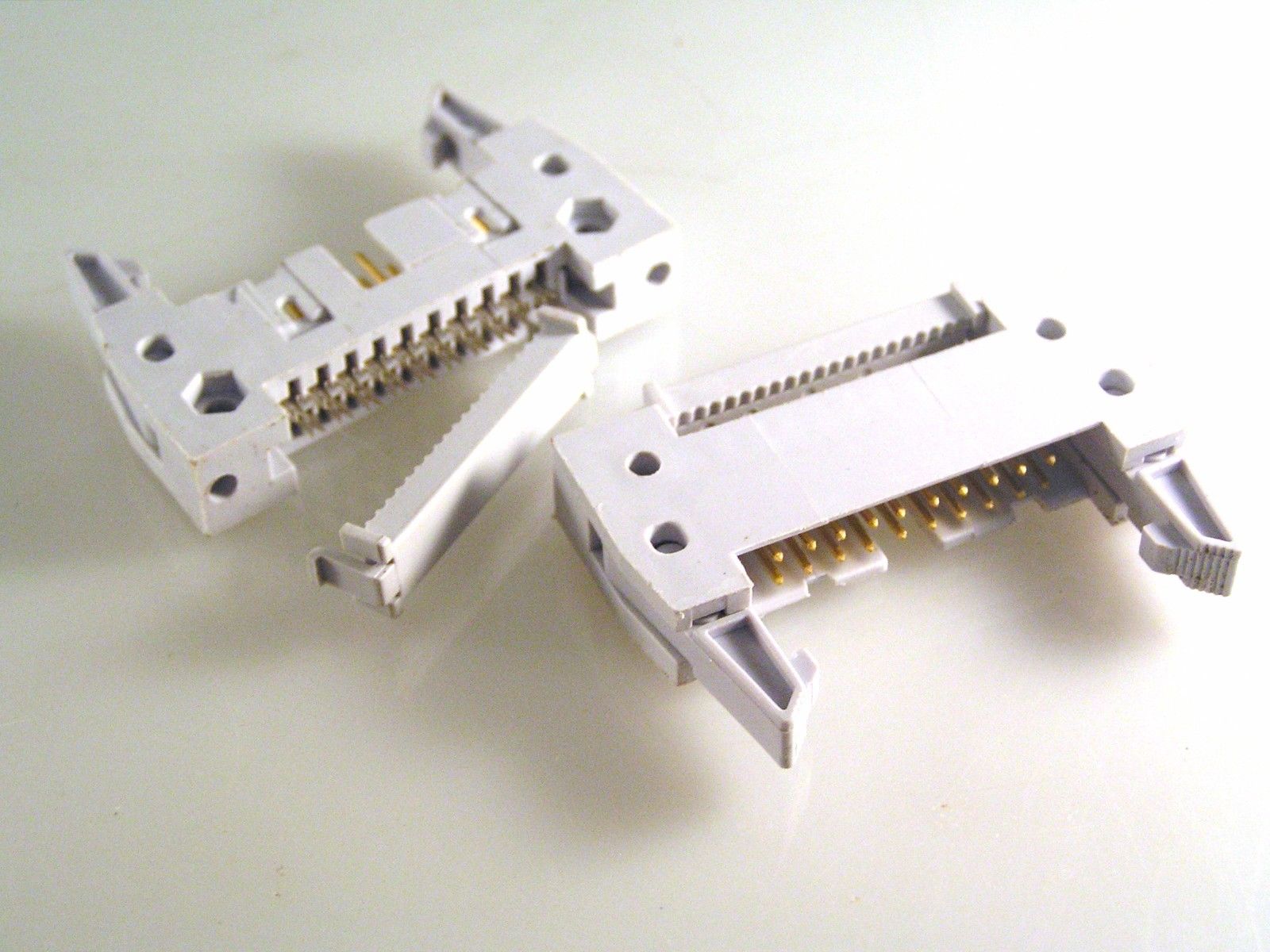 IDC Latched Boxed Header Ribbon Cable Plug 10 to 64 Range 2.54mm Pitch