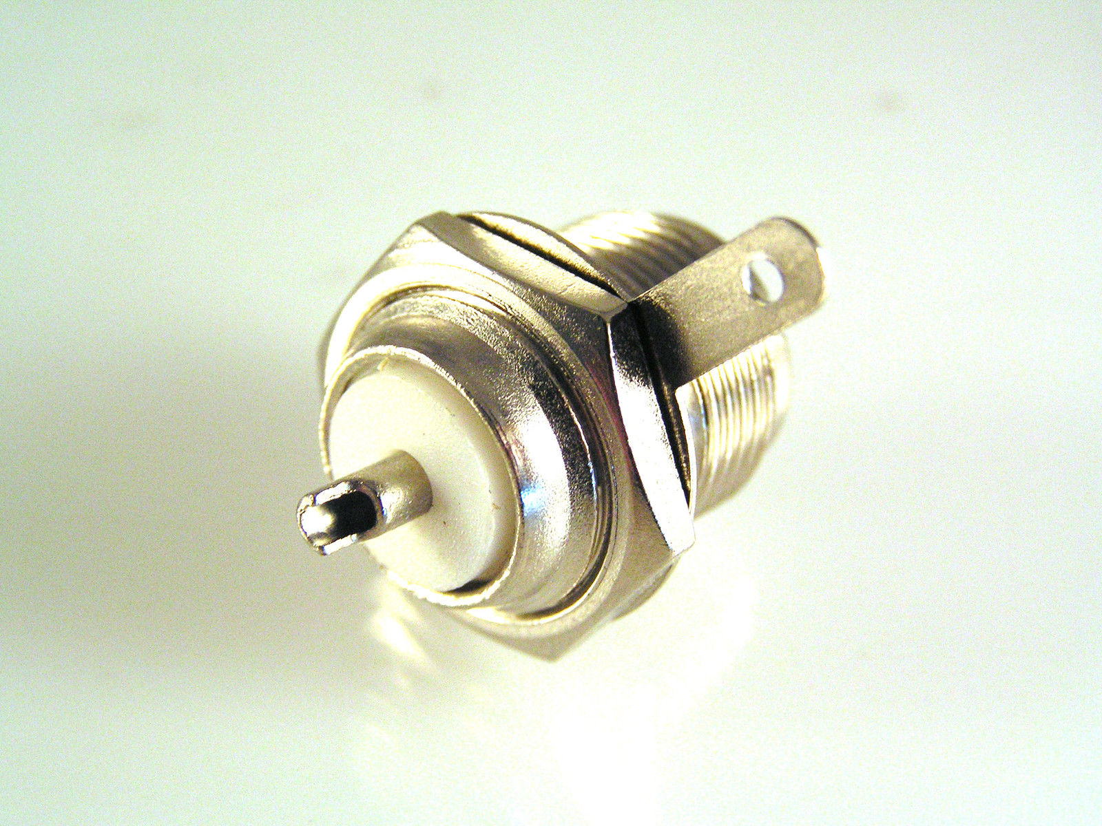 SO239 Socket Chassis Mount Single Nut Fixing OM0735 Rich Electronics