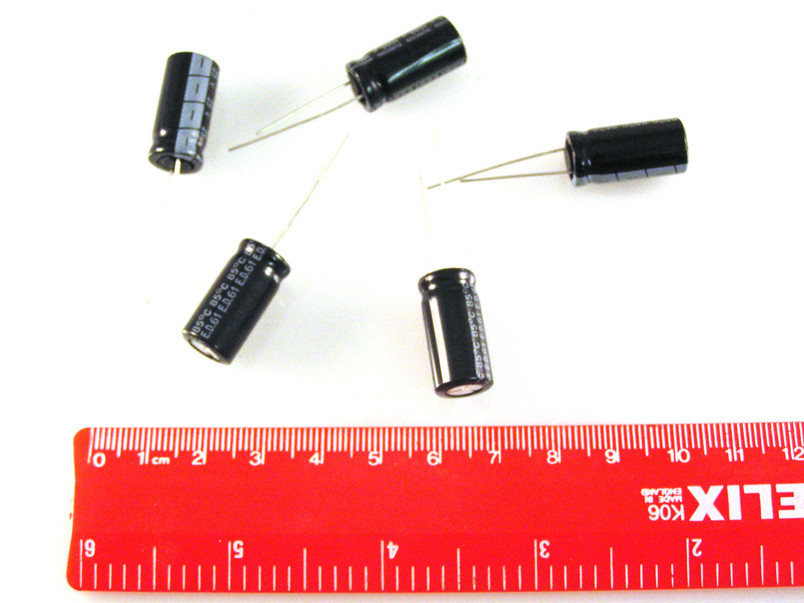 スノチル　コンプ ニチコンkg 22000 μ fの/80vスーパー透過性電解コンデンサと