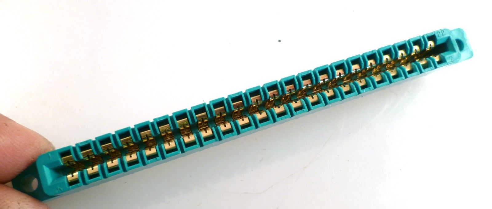 SAE MCC22S/12 Gold Edge Connector 22 Way Solder Tag 0.156in Pitch