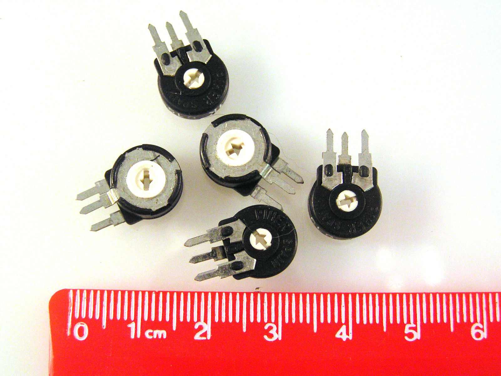 Piher Potentiometer 1K Ohm slot adjust 1k 619 vertical PCB mount 5