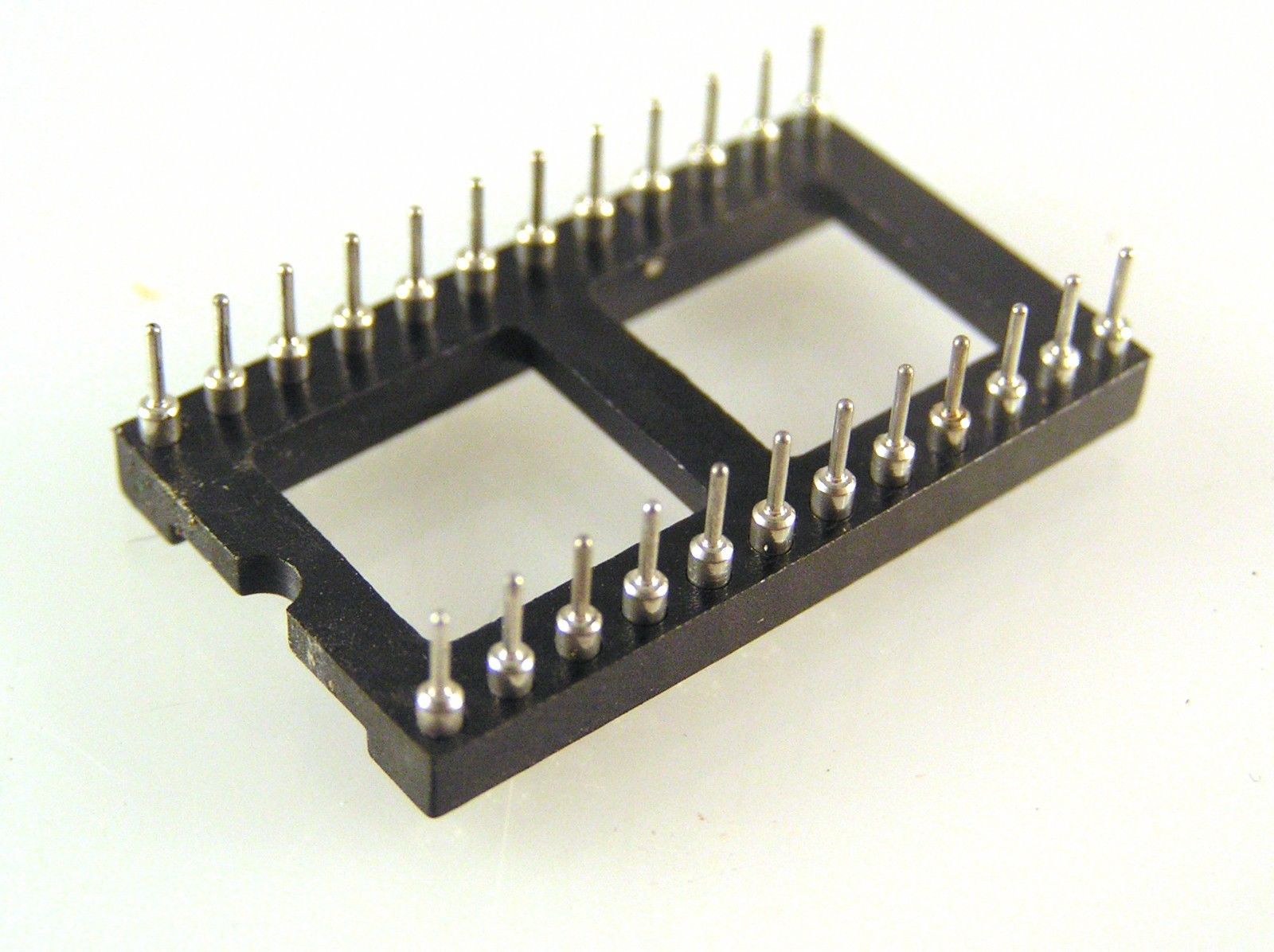 Turned Pin IC Sockets 8 to 32 Pin Gold Contacts 10 Pieces OLA2 Rich